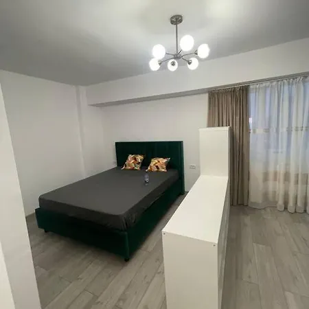Garsoniera Spatioasa Mega Mall * Бухарест